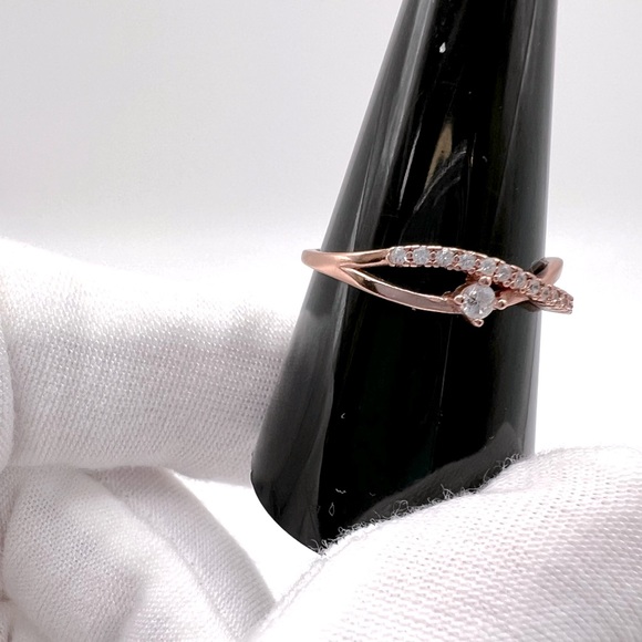 Sale $12 Firm! Rose Gold Plated over Sterling Cz Ring - Picture 4 of 17